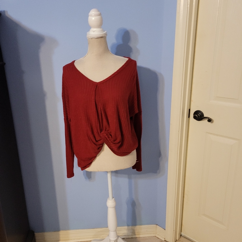 Maromie Womens Medium Top
